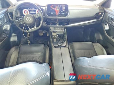 Zdjęcie 8 z 14 samochodu: 2021 NISSAN ROGUE PLATINUM VIN:JN8AT3DD6MW310400 - miniatura