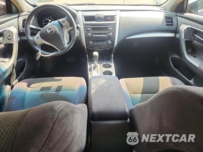Zdjęcie 8 z 12 samochodu: 2013 NISSAN ALTIMA 2.5 VIN:1N4AL3AP8DC120597 - miniatura