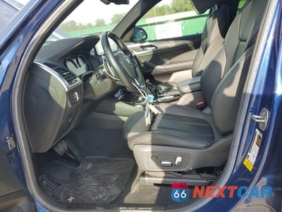 Zdjęcie 7 z 14 samochodu: 2019 BMW X3 SDRIVE30I VIN:5UXTR7C53KLR50811 - miniatura