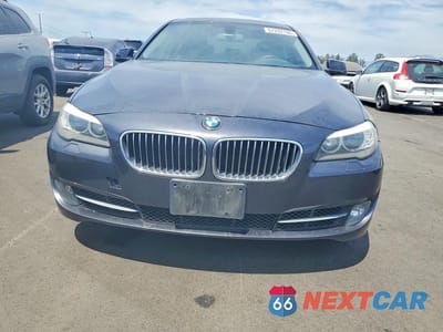 Piąte zdjęcie samochodu w środku: 2013 BMW 528 I VIN:WBAXG5C51DD228664 - miniatura