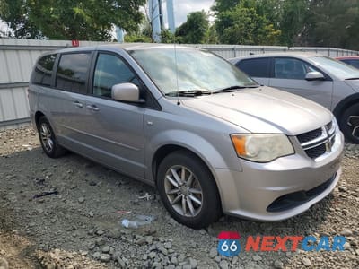 Czwarte zdjęcie samochodu z boku: 2014 DODGE GRAND CARAVAN SE VIN:2C4RDGBG5ER250880 - miniatura
