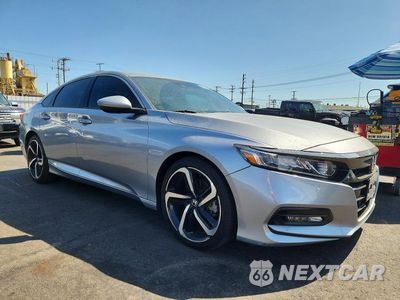 Czwarte zdjęcie samochodu z boku: 2018 HONDA ACCORD SPORT VIN:1HGCV1F37JA219587 - miniatura