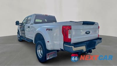 Trzecie zdjęcie samochodu z tyłu: 2017 FORD F350 SUPER DUTY VIN:1FT8W3DT7HED16940 - miniatura