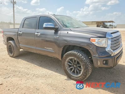 Czwarte zdjęcie samochodu z boku: 2014 TOYOTA TUNDRA CREWMAX LIMITED VIN:5TFFY5F15EX148983 - miniatura