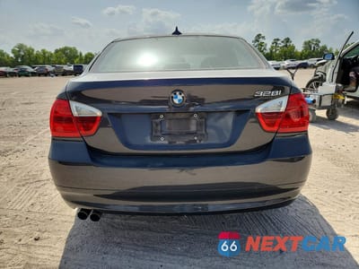Zdjęcie 6 z 12 samochodu: 2008 BMW 328 I VIN:WBAVA37518NL56846 - miniatura