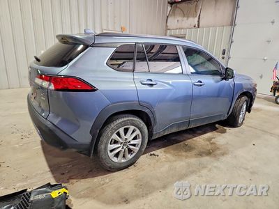 Trzecie zdjęcie samochodu z tyłu: 2023 TOYOTA COROLLA CROSS LE VIN:7MUCAABG0PV046192 - miniatura
