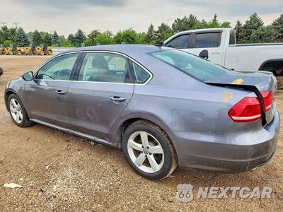 Drugie zdjęcie samochodu z przodu: 2012 VOLKSWAGEN PASSAT SE VIN:1VWBH7A31CC037786 - miniatura