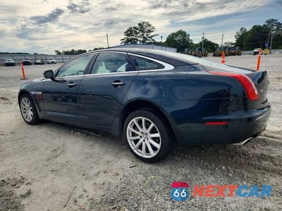 Drugie zdjęcie samochodu z przodu: 2011 JAGUAR XJ VIN:SAJWA1CB8BLV12621 - miniatura