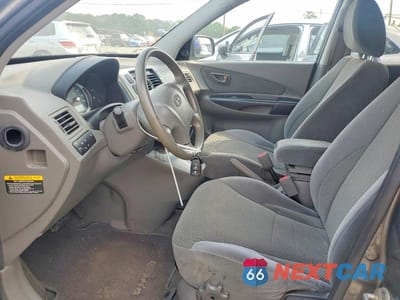 Zdjęcie 7 z 12 samochodu: 2009 HYUNDAI TUCSON SE VIN:KM8JN72D09U943909 - miniatura