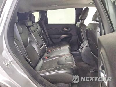 Zdjęcie 11 z 14 samochodu: 2019 JEEP CHEROKEE LATITUDE PLUS VIN:1C4PJMLB9KD194801 - miniatura