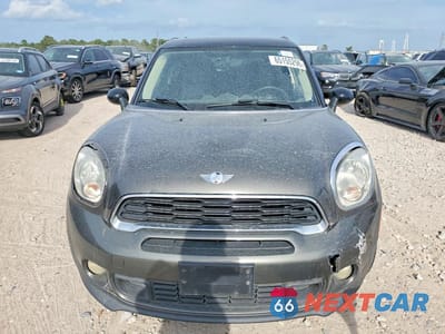 Piąte zdjęcie samochodu w środku: 2014 MINI COOPER S PACEMAN VIN:WMWSS5C5XEWN66837 - miniatura