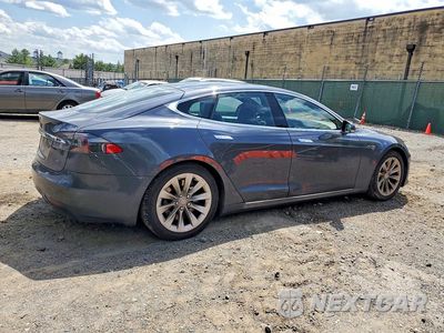 Trzecie zdjęcie samochodu z tyłu: 2016 TESLA MODEL S VIN:5YJSA1E27GF152858 - miniatura