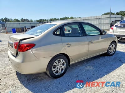 Trzecie zdjęcie samochodu z tyłu: 2010 HYUNDAI ELANTRA GLS VIN:KMHDU4AD4AU166817 - miniatura