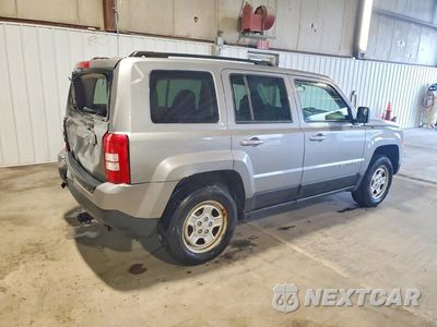 Trzecie zdjęcie samochodu z tyłu: 2022 JEEP CHER 4D LATITUDE VIN:1C4NJRBB4FD338749 - miniatura