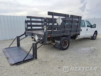 Trzecie zdjęcie samochodu z tyłu: 2015 FORD F350 SUPER DUTY VIN:1FD8W3G67FEB15022 - miniatura