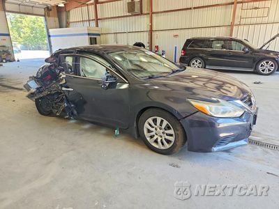 Czwarte zdjęcie samochodu z boku: 2016 NISSAN ALTIMA 2.5 S VIN:1N4AL3AP2GC254106 - miniatura