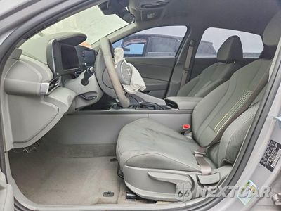 Zdjęcie 7 z 12 samochodu: 2026 HYUNDAI ELANTRA SEL SPORT VIN:KMHLM4DG0TU119126 - miniatura