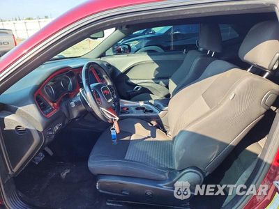 Zdjęcie 7 z 12 samochodu: 2019 DODGE CHALLENGER R/T VIN:2C3CDZBT2KH550977 - miniatura