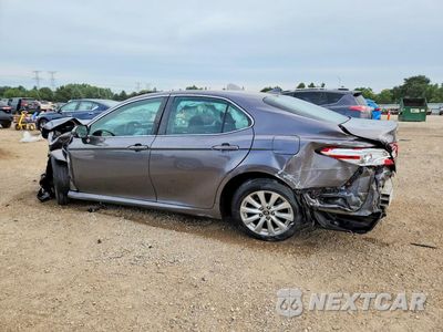 Drugie zdjęcie samochodu z przodu: 2020 TOYOTA CAMRY LE VIN:4T1C11AK0LU938346 - miniatura