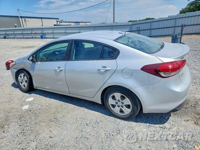 Drugie zdjęcie samochodu z przodu: 2018 KIA FORTE LX VIN:3KPFK4A74JE220385 - miniatura