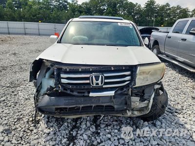 Piąte zdjęcie samochodu w środku: 2014 HONDA PILOT TOURING VIN:5FNYF3H91EB025584 - miniatura