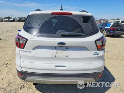 Zdjęcie 6 z 13 samochodu: 2018 FORD ESCAPE SE VIN:1FMCU9GD3JUD60318 - miniatura