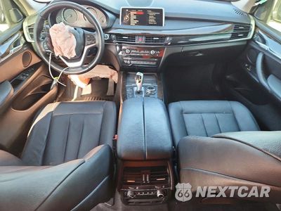 Zdjęcie 8 z 13 samochodu: 2014 BMW X5 XDRIVE35I VIN:5UXKR0C58E0H25473 - miniatura