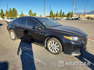 Czwarte zdjęcie samochodu z boku: 2018 TOYOTA CAMRY LE VIN:JTNB11HK5J3049255 - miniatura