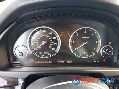 Zdjęcie 9 z 13 samochodu: 2015 BMW X5 XDRIVE35D VIN:5UXKS4C53F0N08374 - miniatura