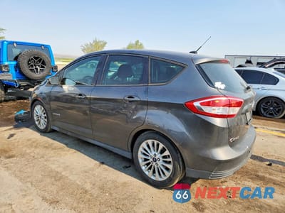 Drugie zdjęcie samochodu z przodu: 2017 FORD C-MAX SE VIN:1FADP5AU1HL111555 - miniatura