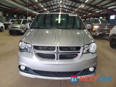 Piąte zdjęcie samochodu w środku: 2018 DODGE GRAND CARAVAN GT VIN:2C4RDGEG2JR283924 - miniatura