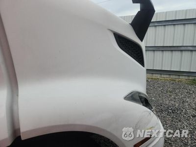 Zdjęcie 10 z 13 samochodu: 2019 VOLVO VNR SEMI TRUCK VIN:4V4WC9DG5KN898005 - miniatura