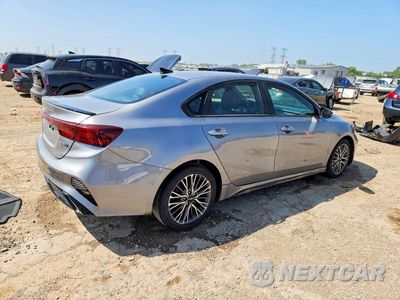 Trzecie zdjęcie samochodu z tyłu: 2023 KIA FORTE GT LINE VIN:3KPF54ADXPE661511 - miniatura
