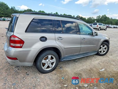 Trzecie zdjęcie samochodu z tyłu: 2007 MERCEDES-BENZ GL 450 4MATIC VIN:4JGBF71E27A279378 - miniatura