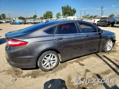 Trzecie zdjęcie samochodu z tyłu: 2016 FORD FUSION SE VIN:3FA6P0H76GR306806 - miniatura