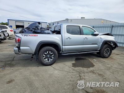 Trzecie zdjęcie samochodu z tyłu: 2023 TOYOTA TACOMA TRD OFF-ROAD VIN:3TMCZ5AN5PM654302 - miniatura