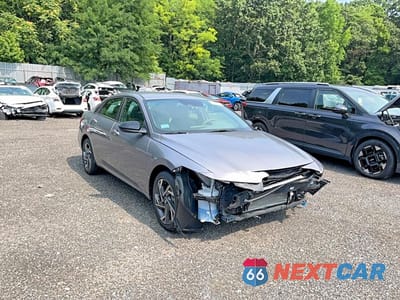 2025 HYUNDAI ELANTRA SEL SPORT KMHLM4DG0SU094579 - główne zdjęcie licytacji z USA - miniatura