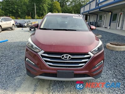Piąte zdjęcie samochodu w środku: 2017 HYUNDAI TUCSON SPORT VIN:KM8J3CA27HU503425 - miniatura