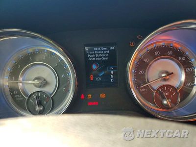 Zdjęcie 9 z 13 samochodu: 2012 CHRYSLER 300 VIN:2C3CCAAG3CH263657 - miniatura