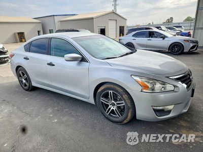 Czwarte zdjęcie samochodu z boku: 2015 NISSAN ALTIMA 2.5 S VIN:1N4AL3AP4FC274291 - miniatura