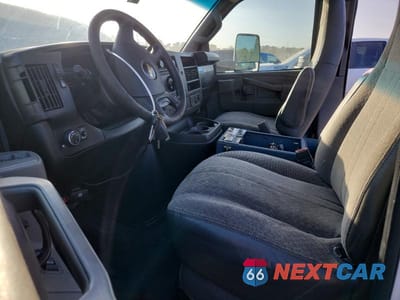 Zdjęcie 7 z 13 samochodu: 2017 CHEVROLET EXPRESS G3500 VIN:1HA3GRCGXHN006226 - miniatura