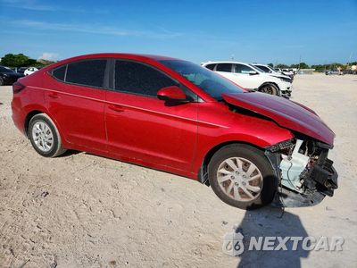 Czwarte zdjęcie samochodu z boku: 2020 HYUNDAI ELANTRA SE VIN:5NPD74LF7LH532003 - miniatura