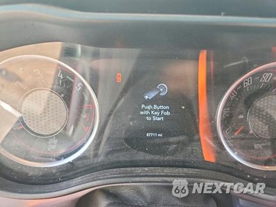 Zdjęcie 9 z 12 samochodu: 2019 DODGE CHALLENGER R/T VIN:2C3CDZBT8KH661436 - miniatura