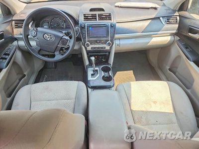Zdjęcie 8 z 12 samochodu: 2014 TOYOTA CAMRY LE VIN:4T4BF1FK8ER358762 - miniatura