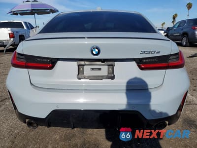 Zdjęcie 6 z 12 samochodu: 2024 BMW 330E VIN:3MW39FF03R8E34037 - miniatura
