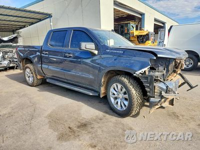 Czwarte zdjęcie samochodu z boku: 2022 CHEVROLET SILVERADO LTD K1500 CUSTOM VIN:1GCPYBEK2NZ119409 - miniatura