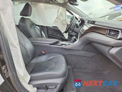 Zdjęcie 7 z 13 samochodu: 2019 TOYOTA CAMRY HYBRID XLE VIN:4T1B21HK5KU516148 - miniatura