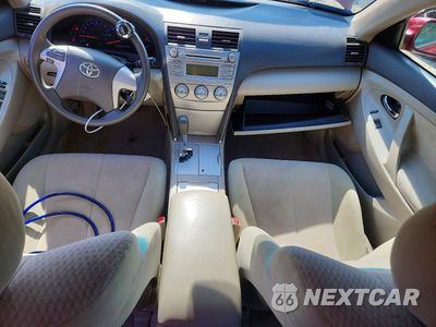 Zdjęcie 8 z 12 samochodu: 2010 TOYOTA CAMRY LE VIN:4T1BF3EK4AU057746 - miniatura