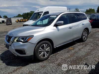 2017 NISSAN PATHFINDER SV 5N1DR2MM2HC691487 - główne zdjęcie licytacji z USA - miniatura