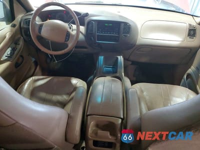 Zdjęcie 8 z 13 samochodu: 1999 FORD EXPEDITION VIN:1FMPU18L7XLB42339 - miniatura